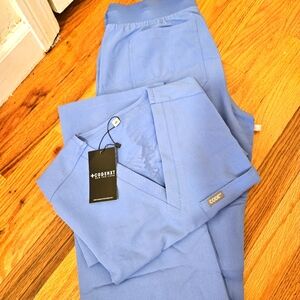 Ceil Blue Scrub set. Size XS. CODENXT Brand NEW